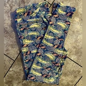 Lularoe leggings!!!💛💛💛